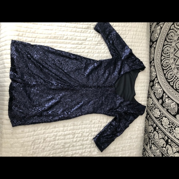 Cute dress - Picture 2 of 3